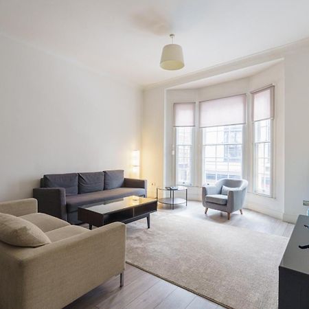 The Apartments Kensington High Street Londra Esterno foto