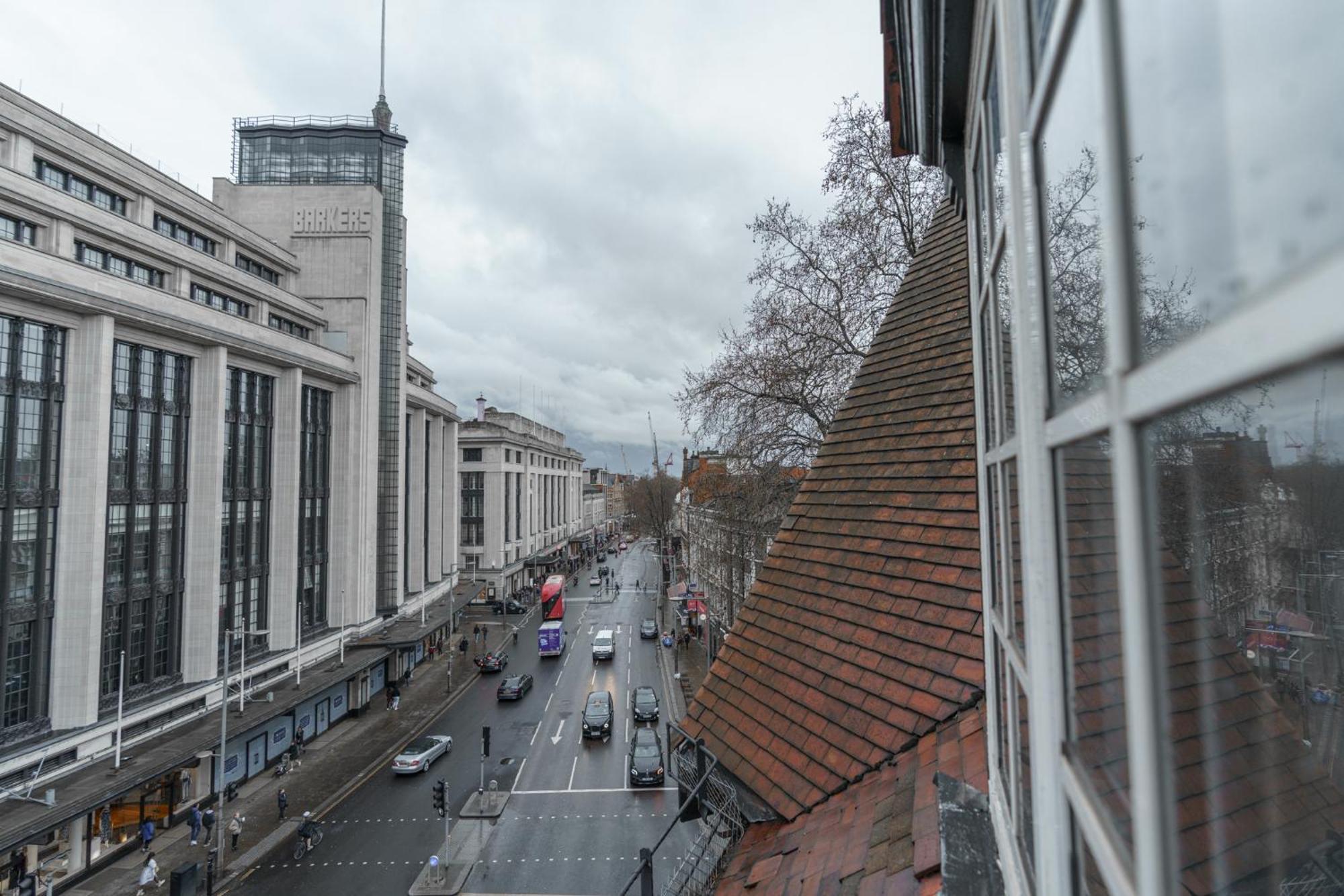 The Apartments Kensington High Street Londra Esterno foto